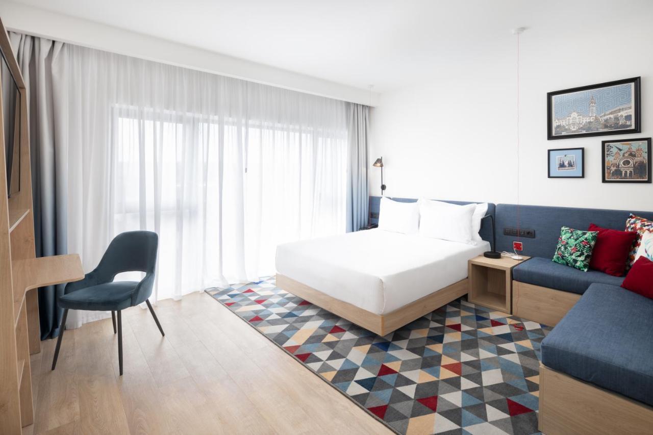 Hampton By Hilton Târgu-Mureş Buitenkant foto